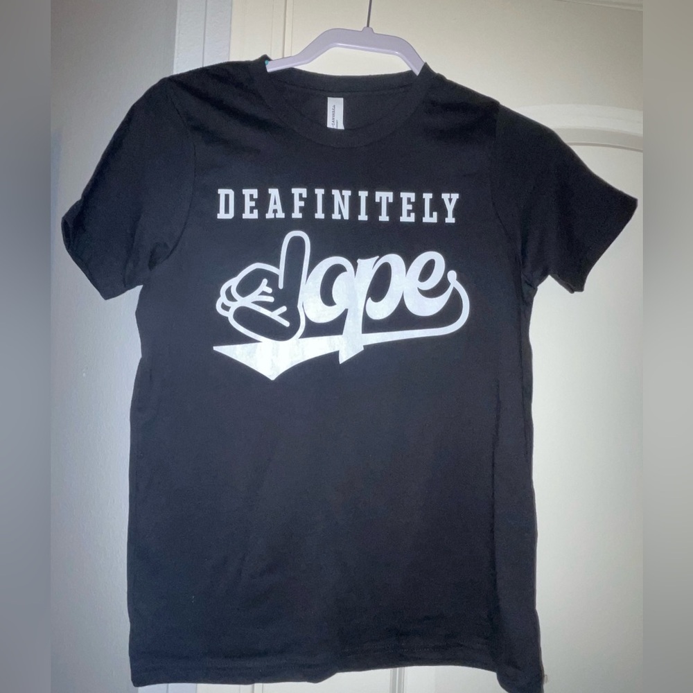 *BRAND NEW* Black XL Youth Short Sleeve T-Shirt “Deafinitly Dope”